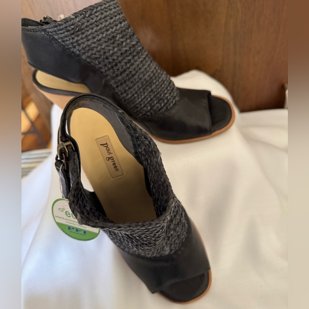 Paul Green Black and Gray Woven Peep-Toe Heels
